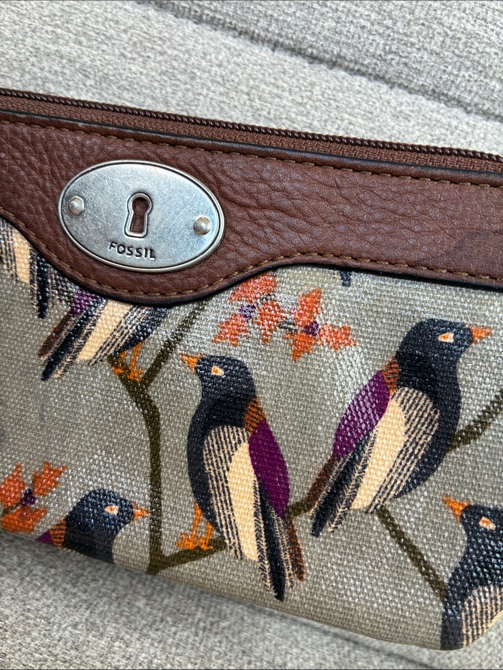 Fossil Key-Per Wristlet Bird Pattern - Picture 2 of 11